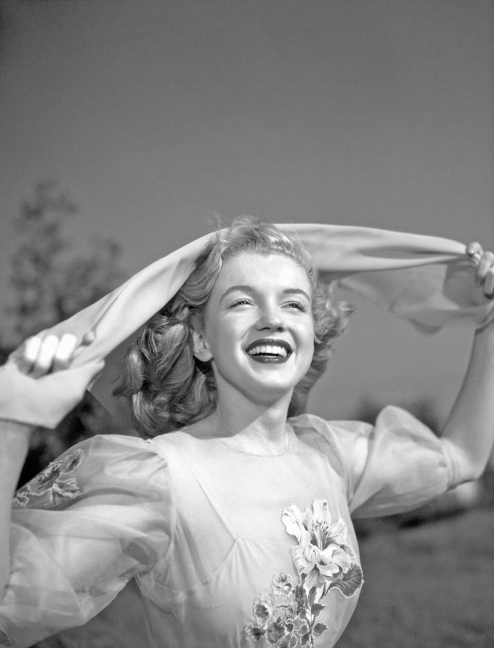 50 Insanely Glamorous Photos of Marilyn Monroe You Have to See Right Now