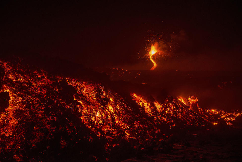 Etna erupts in fiery show