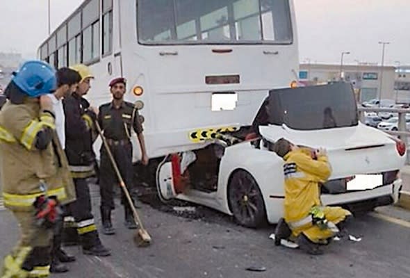 UAE Ferrari smash