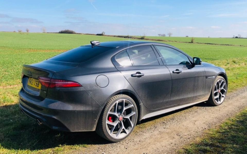 Jaguar XE P300 HSE AWD R-Dynamic on long-term test