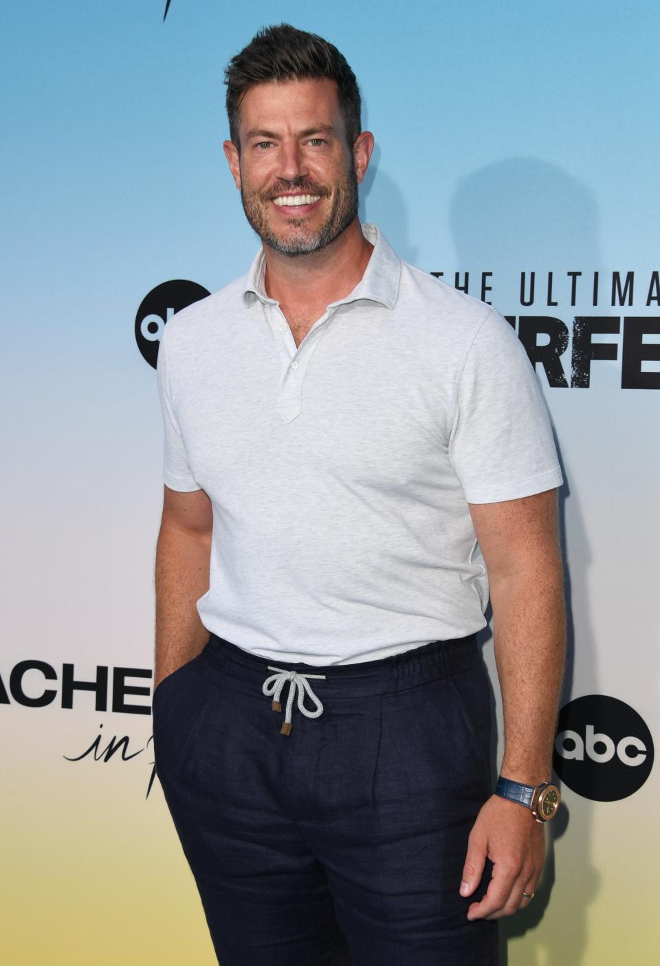 SANTA MONICA, CALIFORNIA - AUGUST 12: Jesse Palmer attends ABC's "Bachelor In Paradise" And "The Ultimate Surfer" Premiere at Fairmont Miramar - Hotel & Bungalows on August 12, 2021 in Santa Monica, California. (Photo by Jon Kopaloff/Getty Images)