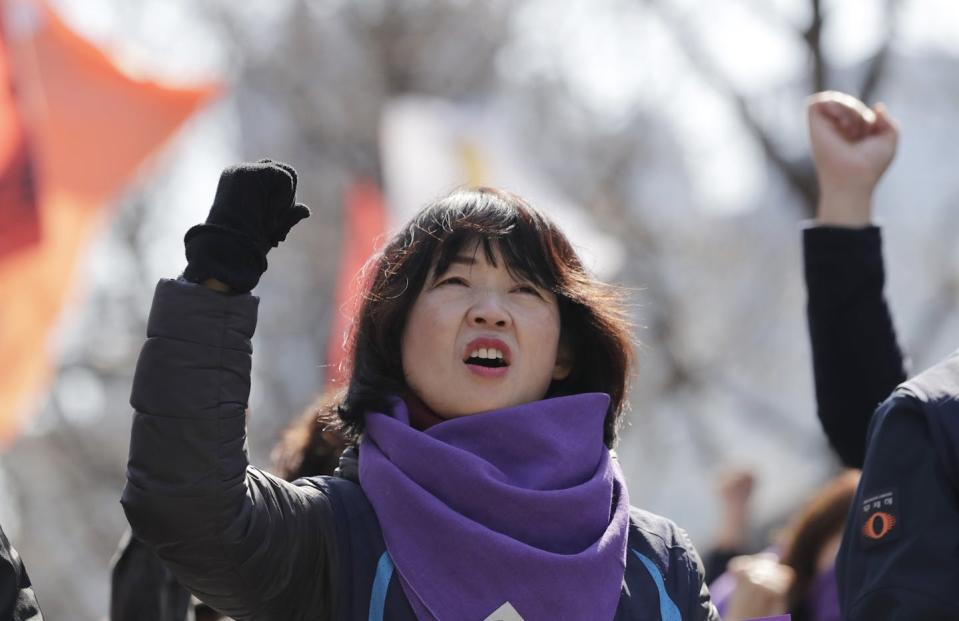 A move to abolish a gender equality ministry has reemerged as a key issue ahead of parliamentary elections. <a href="https://newsroom.ap.org/detail/SouthKoreaInternationalWomensDay/bba9a2ccfd554c87b031a013fbb08189/photo?Query=south%20korea%20gender&mediaType=photo&sortBy=arrivaldatetime:desc&dateRange=Anytime&totalCount=91&currentItemNo=33" rel="nofollow noopener" target="_blank" data-ylk="slk:AP Photo/Lee Jin-man;elm:context_link;itc:0;sec:content-canvas" class="link ">AP Photo/Lee Jin-man</a>