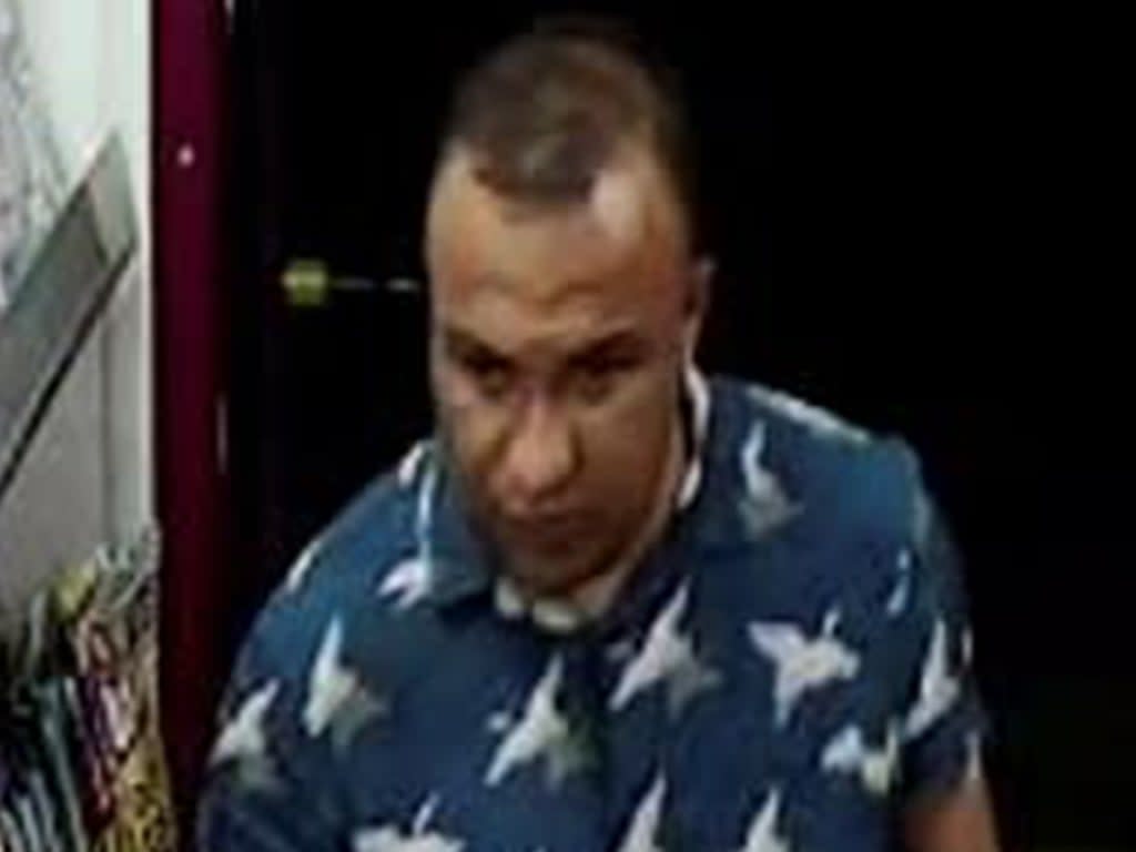 Police say they would like to speak to this man  (Metropolitan Police)