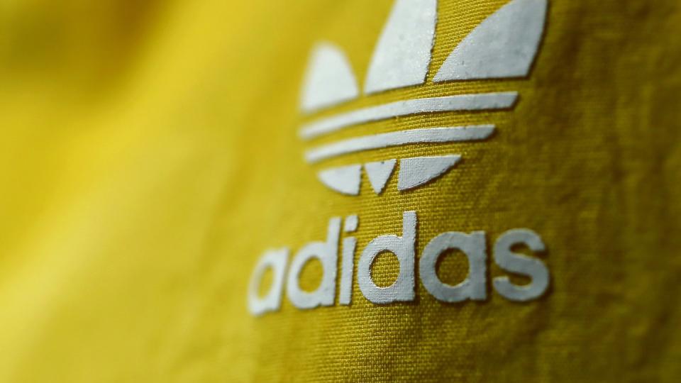 Adidas behielt die Kosten im Griff und verkaufte seine Produkte zu einem höheren Preis. Foto: Daniel Karmann