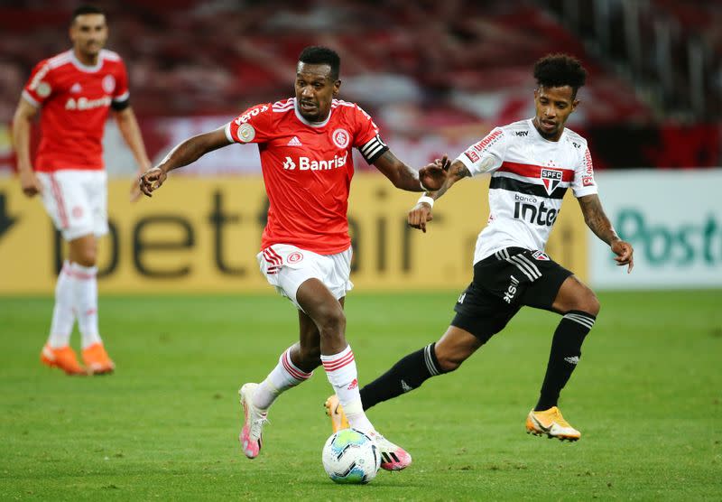 Brasileiro Championship - Internacional v Sao Paulo