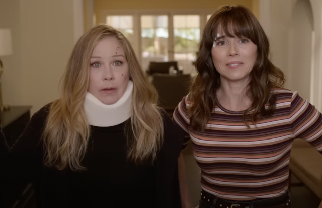 Dead to Me' Showrunner on Christina Applegate and Linda Cardellini