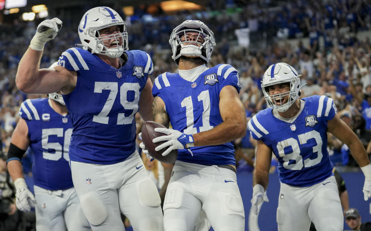 Colts PFF grades: Best, worst performers in Week 2 win over Texans