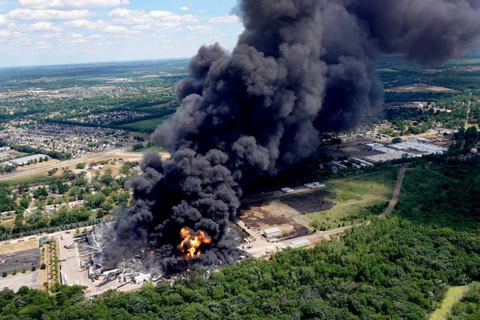 Image: Smoke billows from an industrial fire at Chemtool Inc. on June 14, 2021 in Rockton, Ill. (Scott Olson / Getty Images)