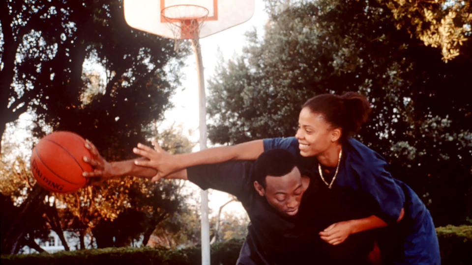 Omar Epps and Sanaa Lathan in "Love & Basketball." (Photo: New Line Cinema)