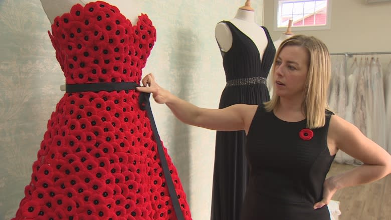 Poppy dresses fight Christmas creep, honour Remembrance Day