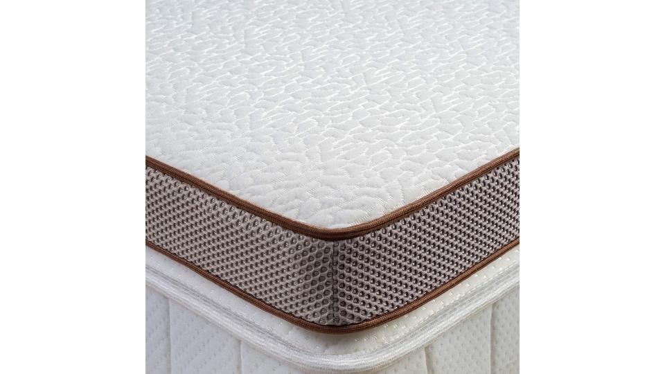 Best mattress toppers for a heavy person