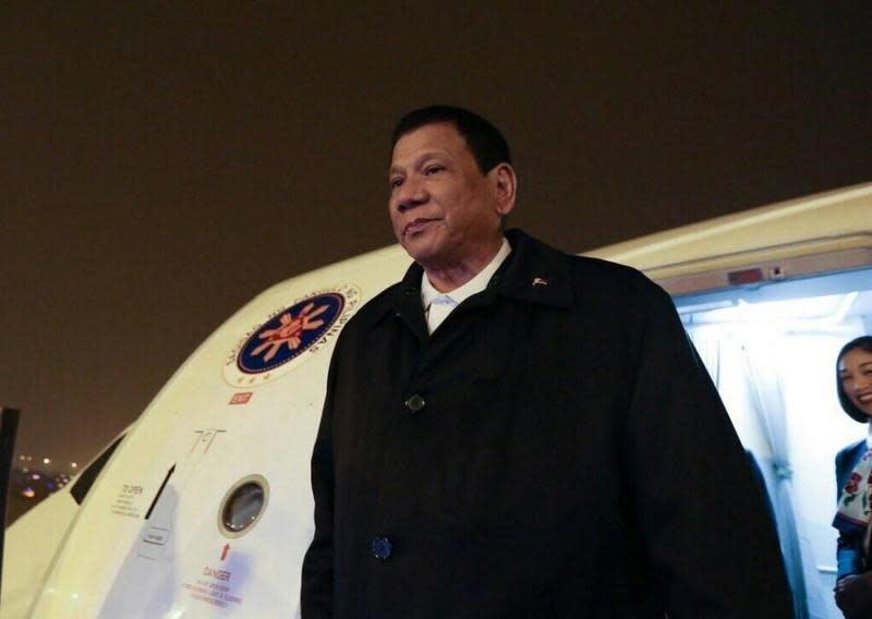 菲律賓總統杜特蒂特赦犯下謀殺案的美軍，以換取確保獲得美方提供的武肺疫苗。（翻攝自Rody Duterte臉書）