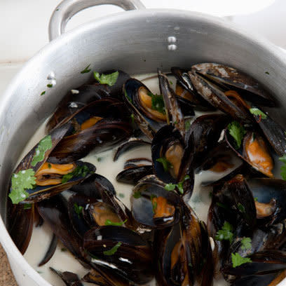 Mussels in Coriander, Ginger, Garlic and Coconut: Recipes: Food