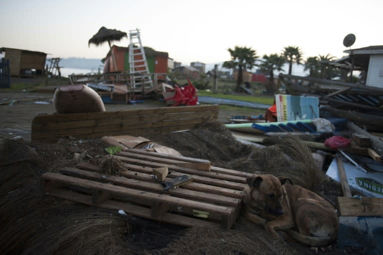 Debris litters a beach in Concon, Chile on September 17, 2015, after a massive earthquake hit the area