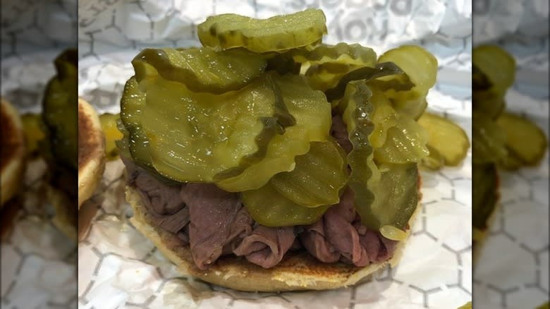 pickles on Roy Rogers sandwich