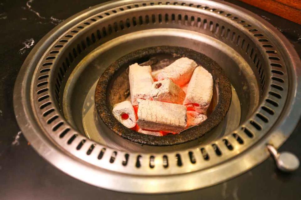 chingu dining -grill