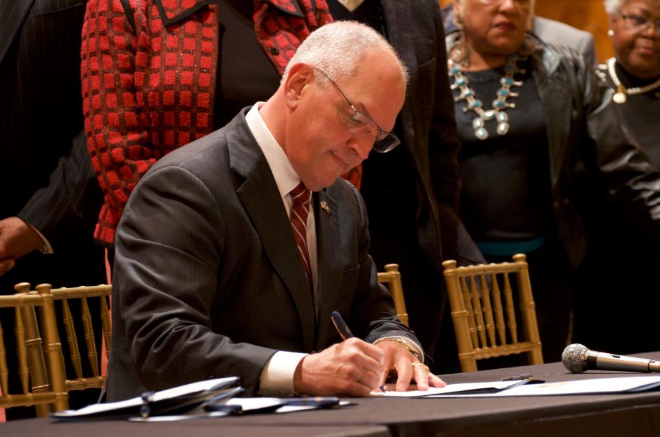 The Governor signs an executive Order providing six weeks of 100% paid parental leave