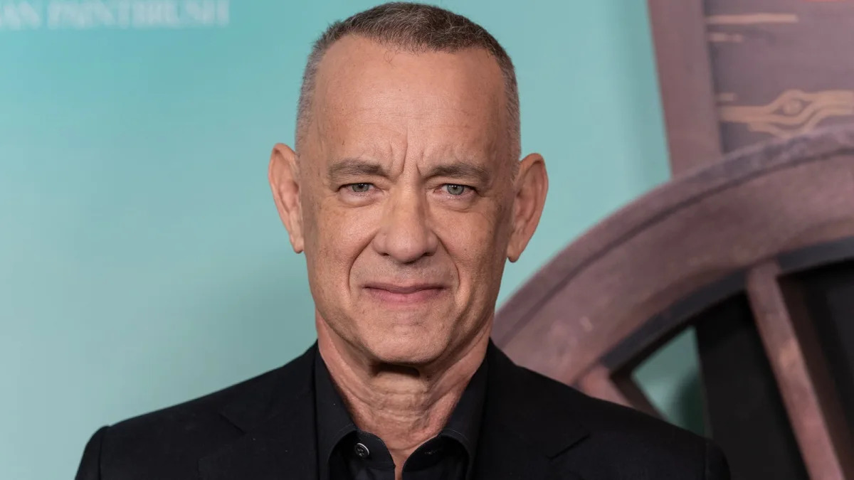The Unique, 2-Ingredient Bubbly Cocktail Tom Hanks Invented On A Whim