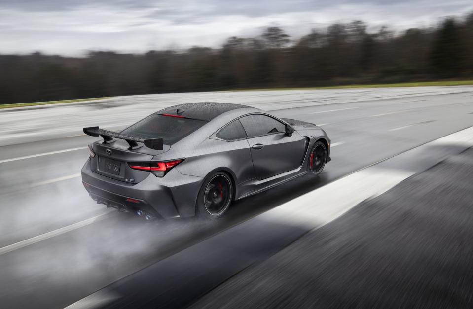 <p>Weight-saving measures for the standard 2020 RC F including making the rear half-shafts hollow, shrinking the intake manifold and air-conditioning compressor, and switching several suspension brackets to aluminum.</p>