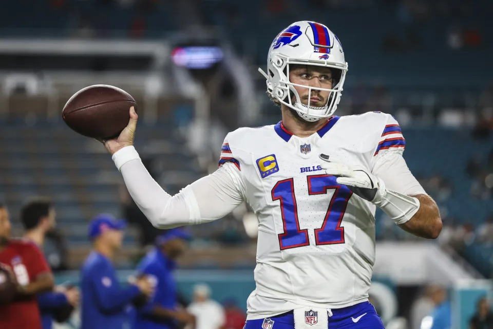  Josh Allen #17 of the Buffalo Bills warms up prior to an NFL football game against the Miami Dolphins at Hard Rock Stadium on September 12, 2024 in Miami Gardens, FL. (Photo by Perry Knotts/Getty Images)