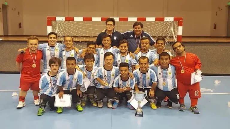 El plantel de la selección argentina de talla baja