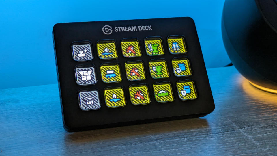 Stream Deck Mk. 2 with Helldivers 2 icons