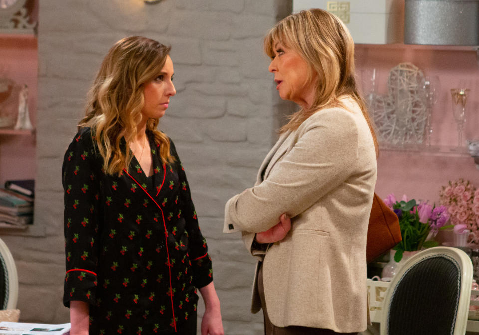 Andrea Tate [ANNA NIGHTGALE] plays dirty as she sets up a camera to trap Kim Tate [CLAIRE KING]. Andrea puts on the performance of a lifetime in order to get her to confess to conspiring to kill Graham. Soon Andreaâs triumphant but is she premature in her excitement? (ITV Plc)