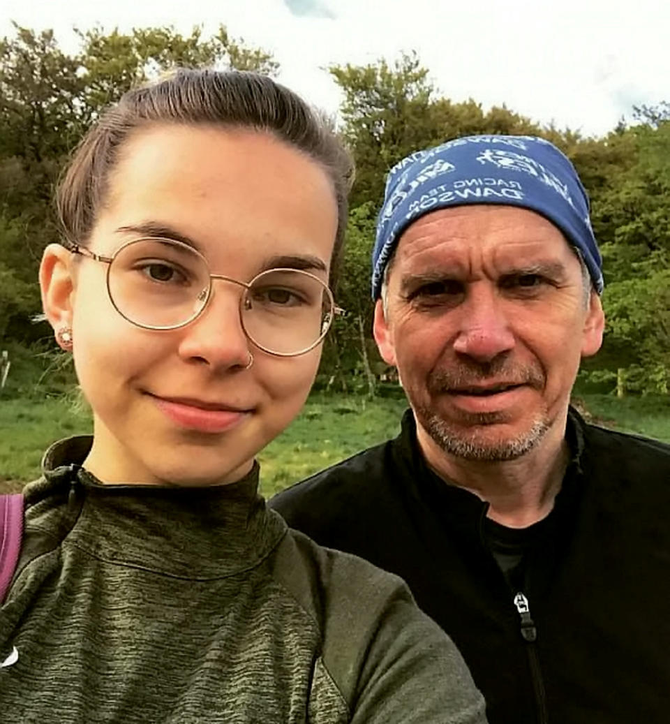 Lisa Fouweather and her dad Roy in the Peak District. (SWNS)