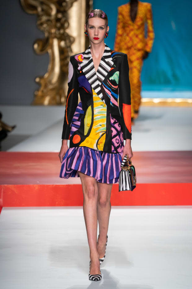 <p>A look from the Spring 2020 Moschino collection. Photo: Imaxtree </p>