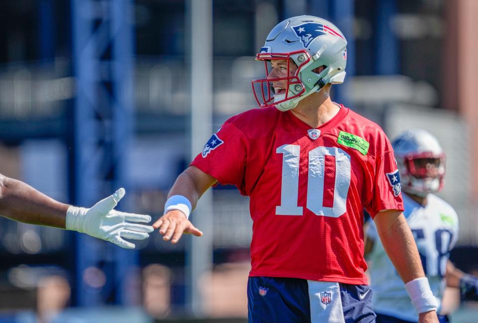 Patriots training camp opens for public.