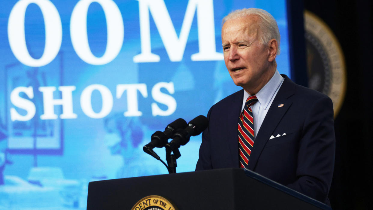 U.S. President Joe Biden delivers remarks on the COVID-19 response and the state of vaccinations at the South Court Auditorium of Eisenhower Executive Office Building on April 21, 2021 in Washington, DC. (Alex Wong/Getty Images)