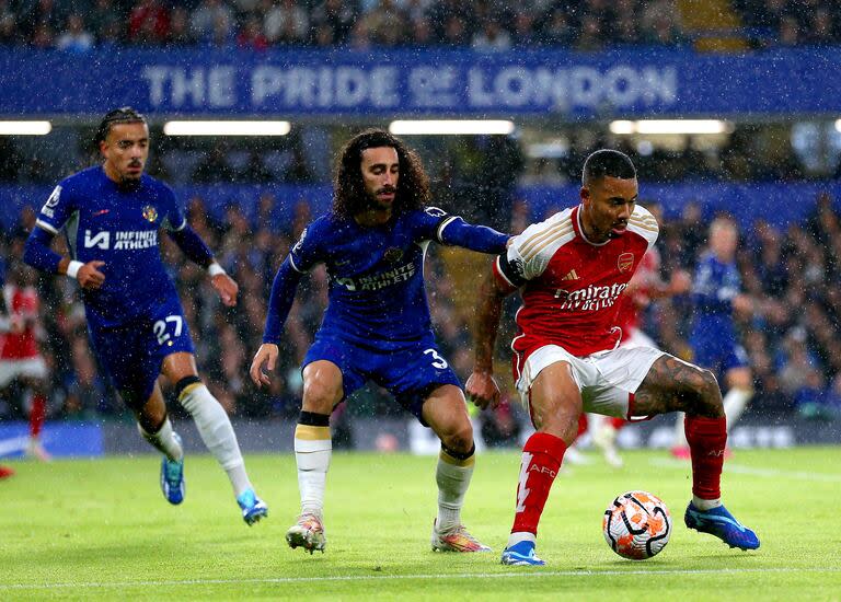 En el último duelo entre Chelsea y Arsenal, en el marco de la fecha 9 de la actual Premier League, empataron 2 a 2