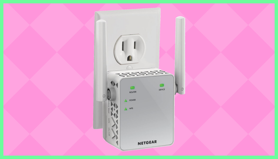 Save nearly 40 percent on this NetGear Wi-Fi Range Extender EX2700. (Photo: Amazon)