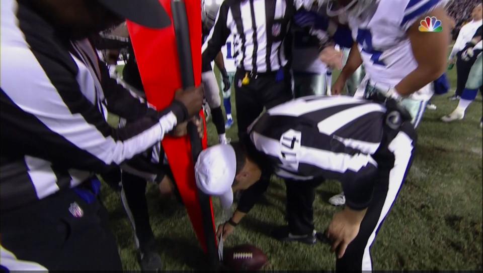 The NFL says it will no longer allow referees to utilize the index card, as Gene Steratore did last Sunday. (Screengrab)