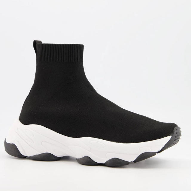 19 Pairs Of Comfy AF Sock Sneakers For Anyone Without A Balenciaga