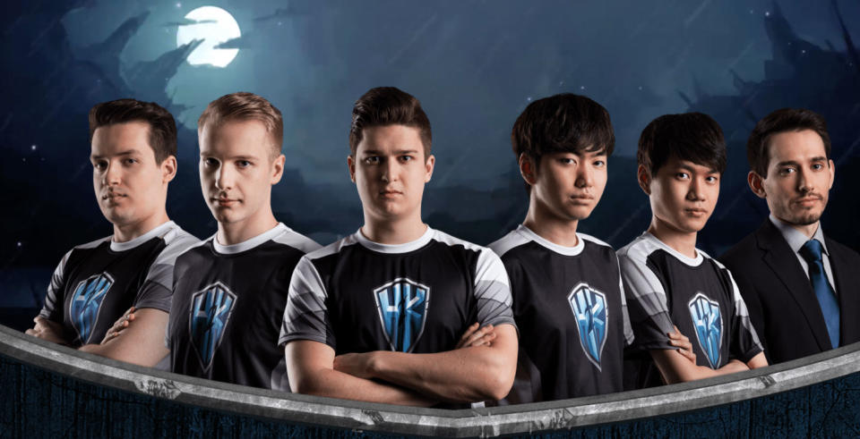 H2K's current League of Legends roster. (H2K)