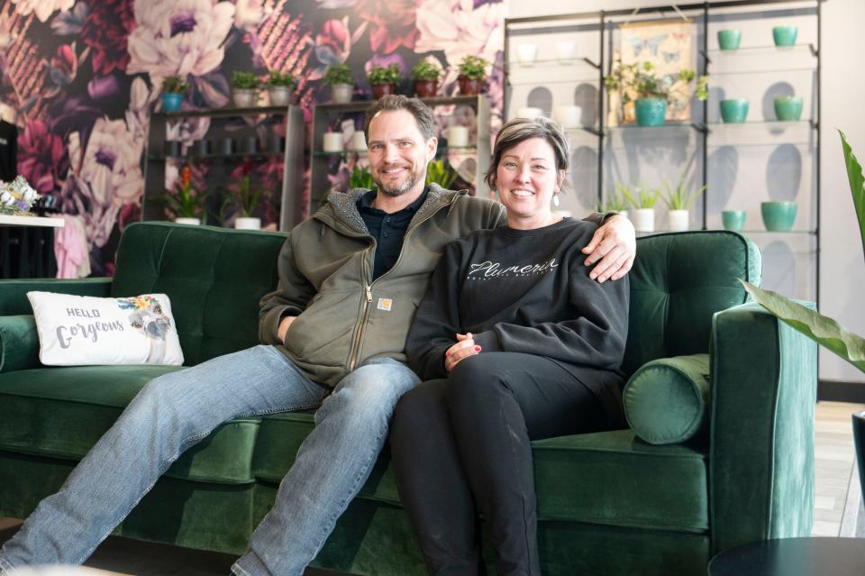 Elisha and Bryan Mayes at Plumeria Botanical Boutique's newly-opened Lakeview location in Battle Creek on Thursday, March 14, 2024.