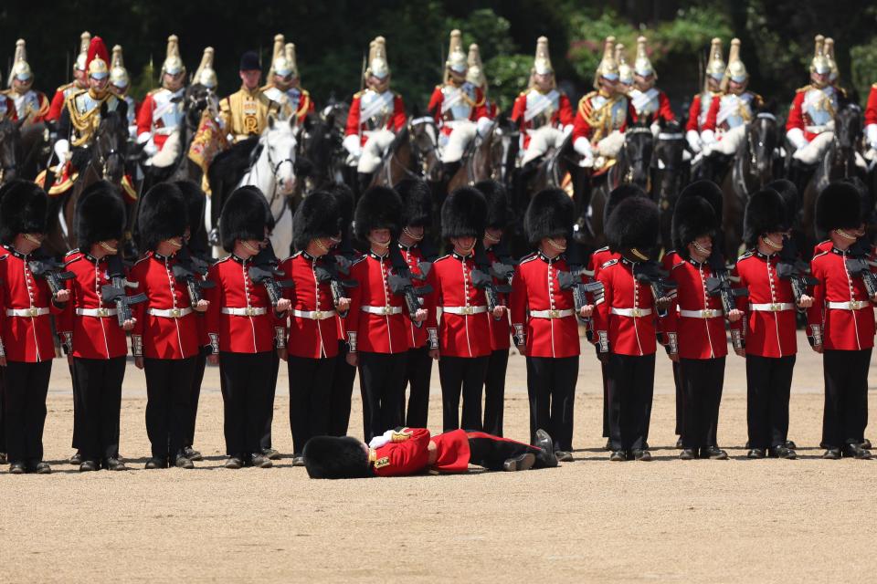 Multiple soldiers fainted at rehearsals for King Charles' birthday ...