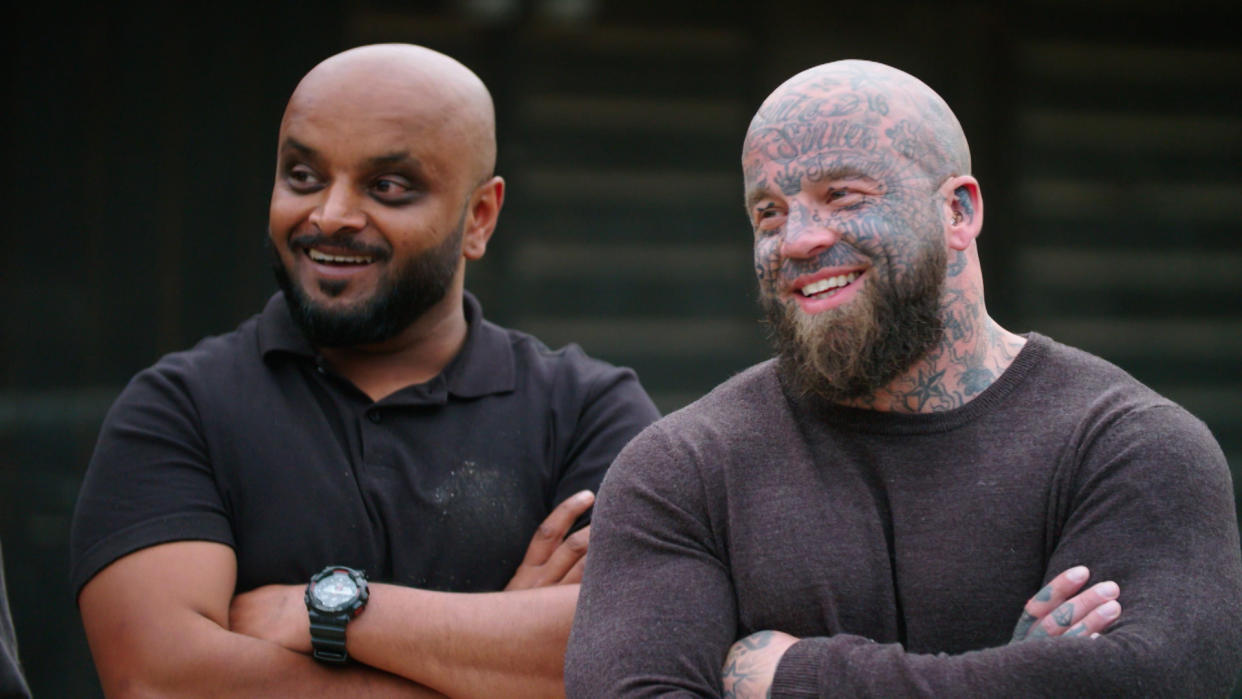 Darren Lumsden's (right) tattoos caused controversy. (© A&E Television Networks 1996-2020. All rights reserved.)