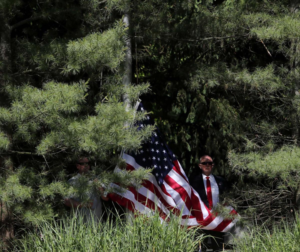 Memorial Day ceremony in Hudson honors fallen war veterans