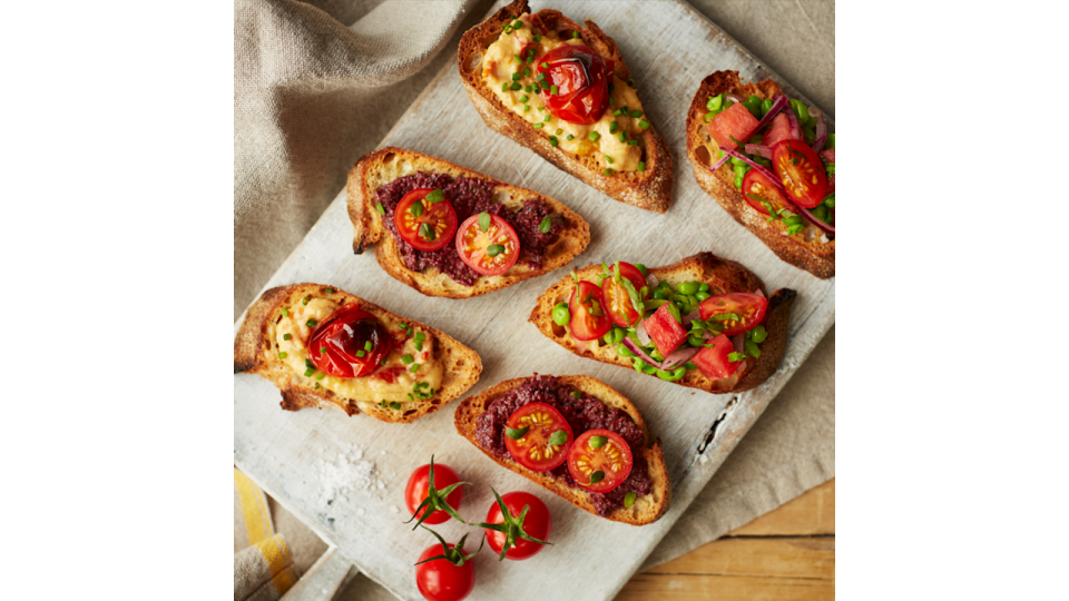 tomato toasts