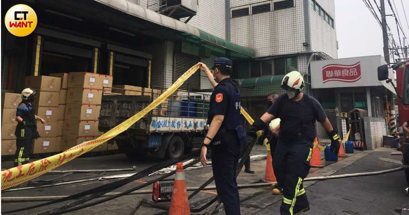 10人送醫時沒有生命跡象。（圖／黃鵬杰攝）