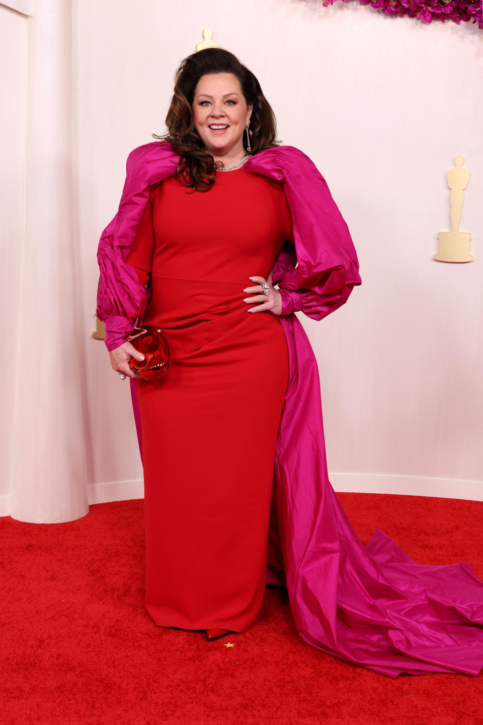 Melissa McCarthy In Christian Sirano at the 2024 Oscars. (Image via Getty Images)