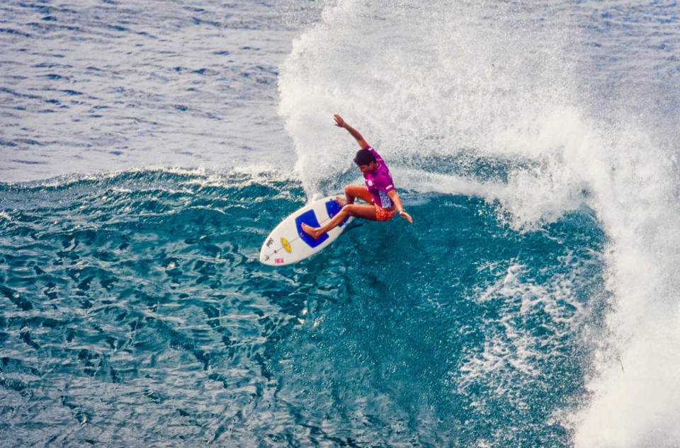 Menczer, laying down one of her classic carves<p>Tom Servais</p>