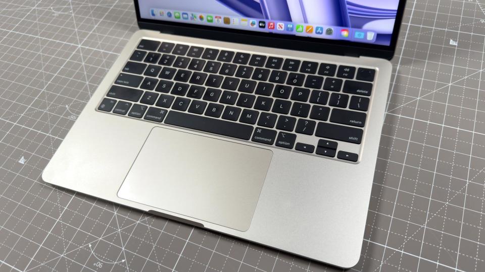 MacBook Air 13-inch M3