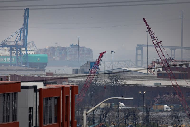 Francis Scott Key bridge collapses in Baltimore