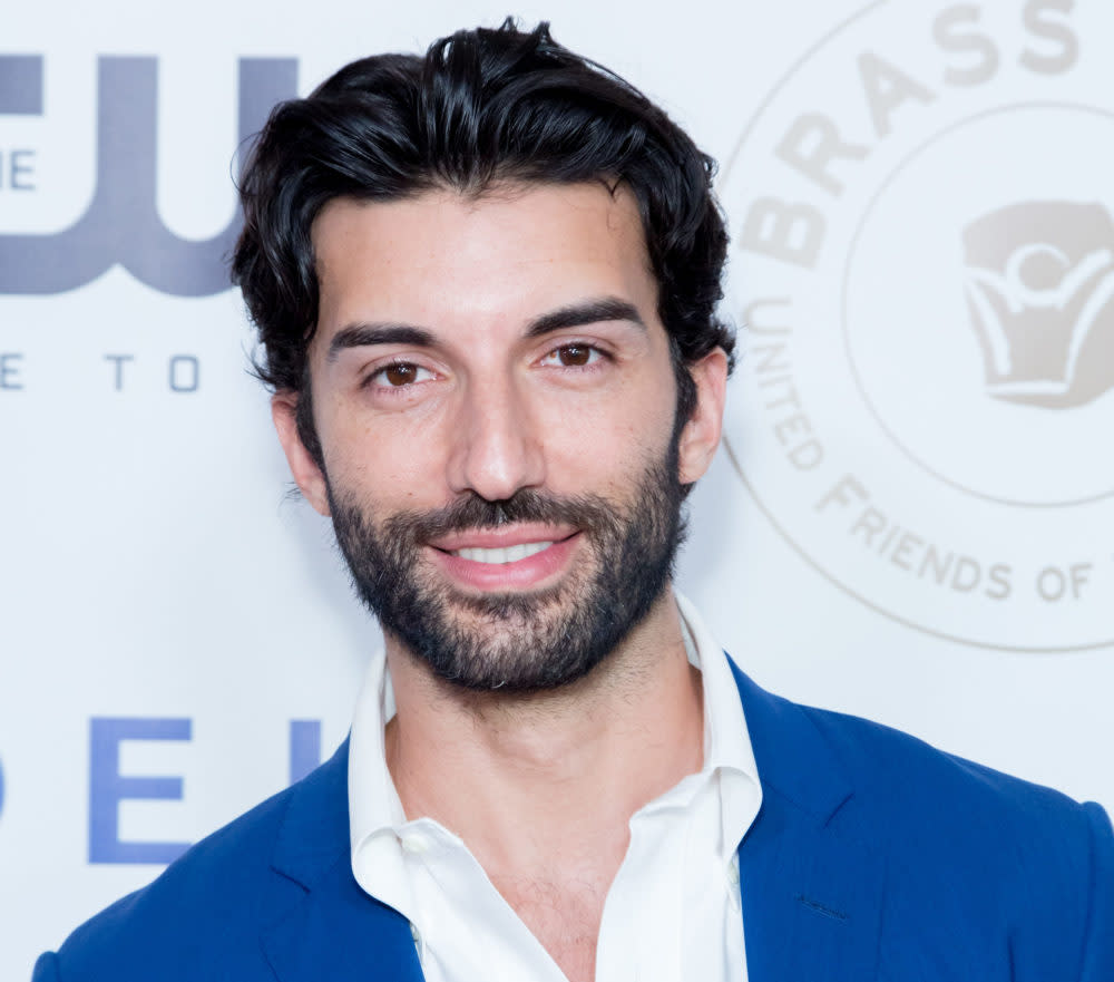 “Jane the Virgin’s” Justin Baldoni alleges he was sexually harassed by a Hollywood producer