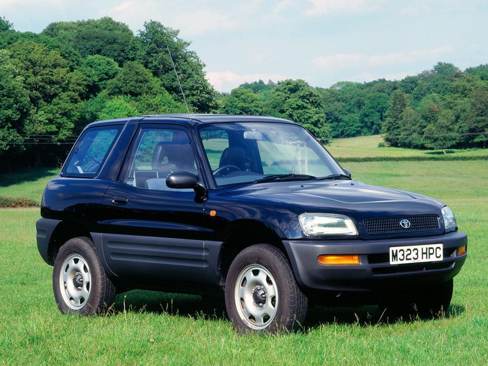 1995 Toyota RAV4.