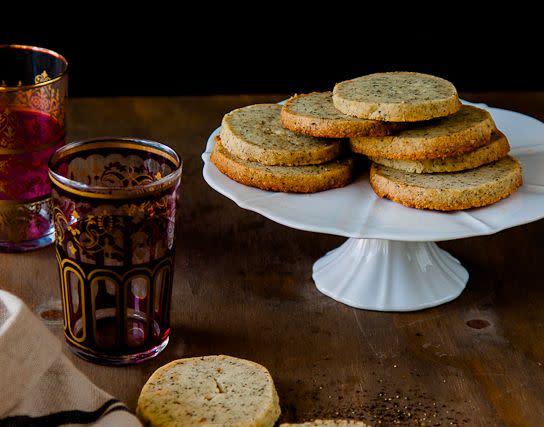 <strong>Get the <a href="http://www.ledelicieux.com/recipes/chai-shortbread-cookies/" target="_blank">Chai Shortbread Cookies recipe</a> from Le Delicieux</strong>