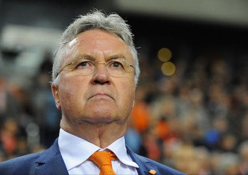 El seleccionador de Holanda, Guus Hiddink, durante un partido el 27 de marzo de 2015 en Ámsterdam (AFP | JOHN THYS)